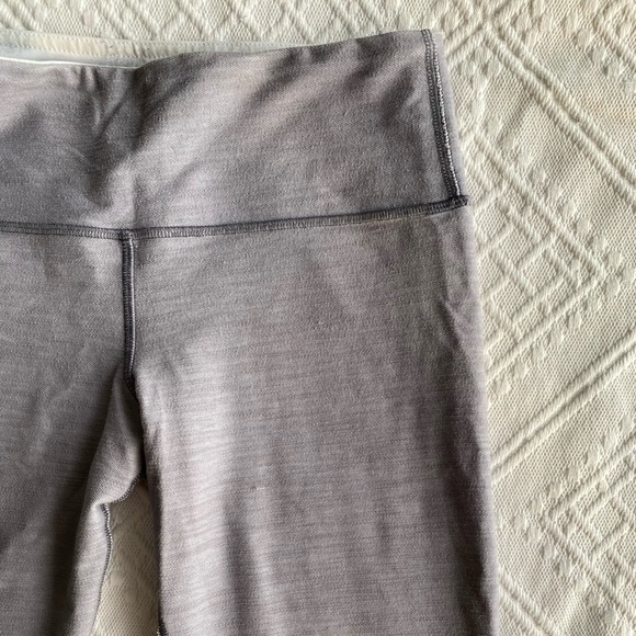 Lululemon grey leggings size 4 SOLD - Picture 1 of 2